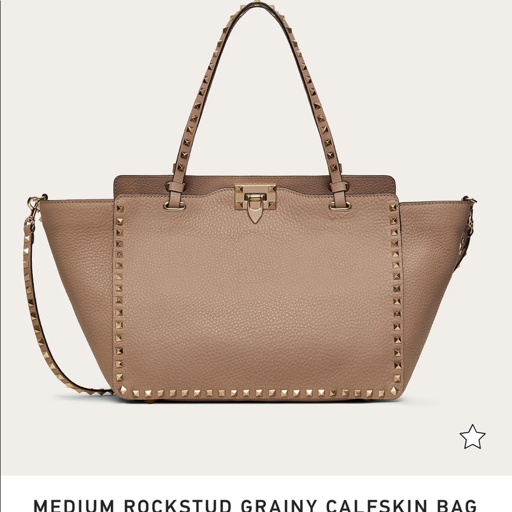 Valentino MEDIUM ROCKSTUD GRAINY CALFSKIN BAG